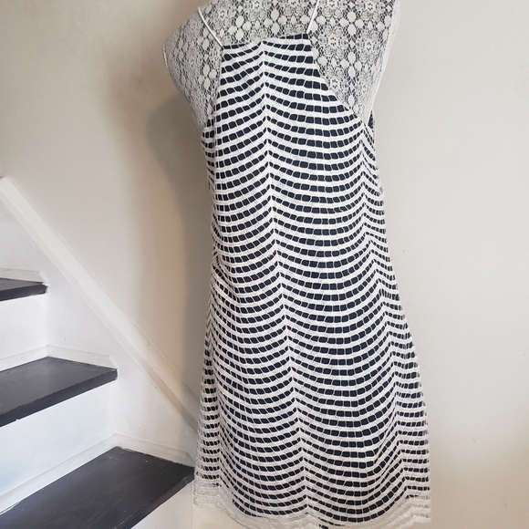 JAY Godfrey spaghetti Dress - Picture 2 of 16